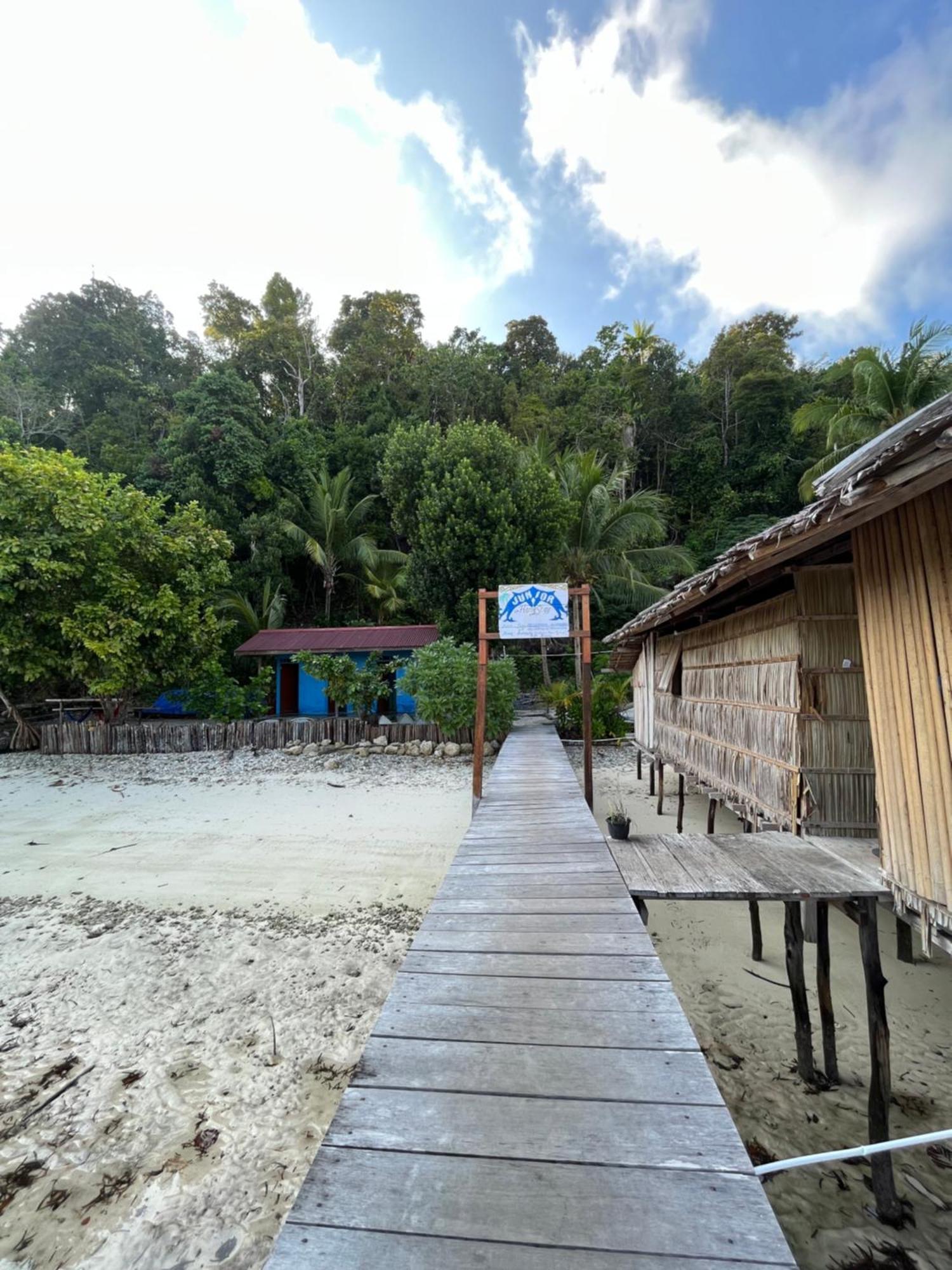 Junior Homestay Kri Exterior photo